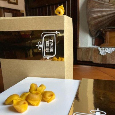 Box of Tortellini by Osteria del Mirasole (1 kg)